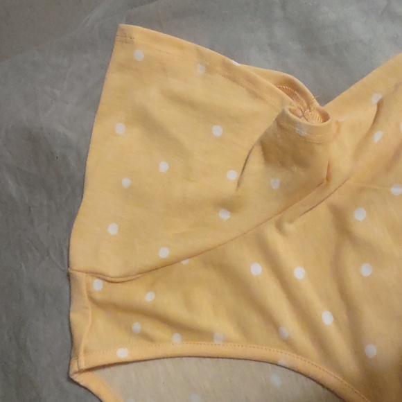 Yellow Polka Dot T-shirt - Picture 4 of 7